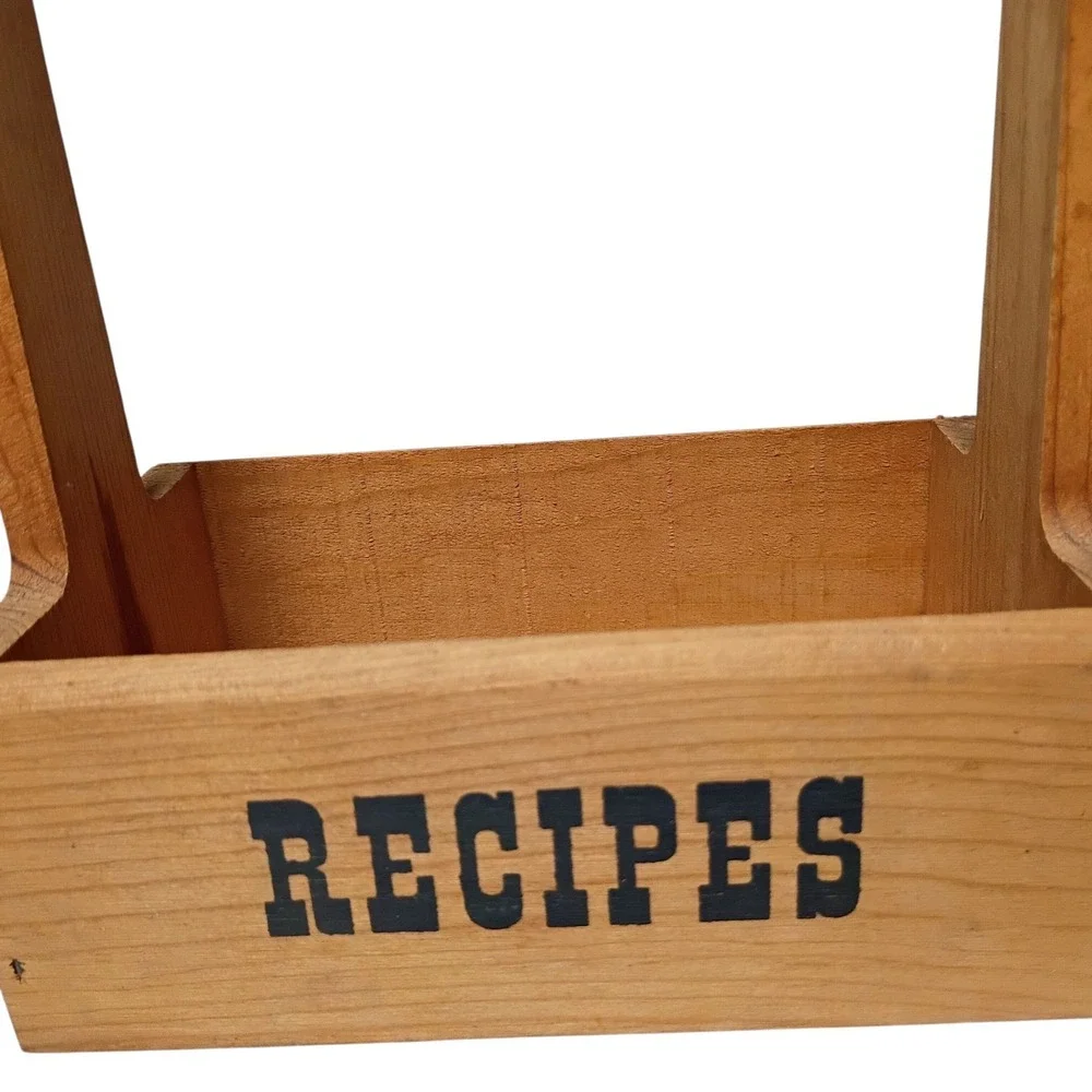 Small Vtg Wood Recipe‎ Card Box Carrying Caddy Handle Rustic Primitive Farmhouse